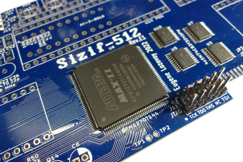 Sizif-512 DIY - PCB z Alterą + ROM > MUMIO - ZX Spectrum devices